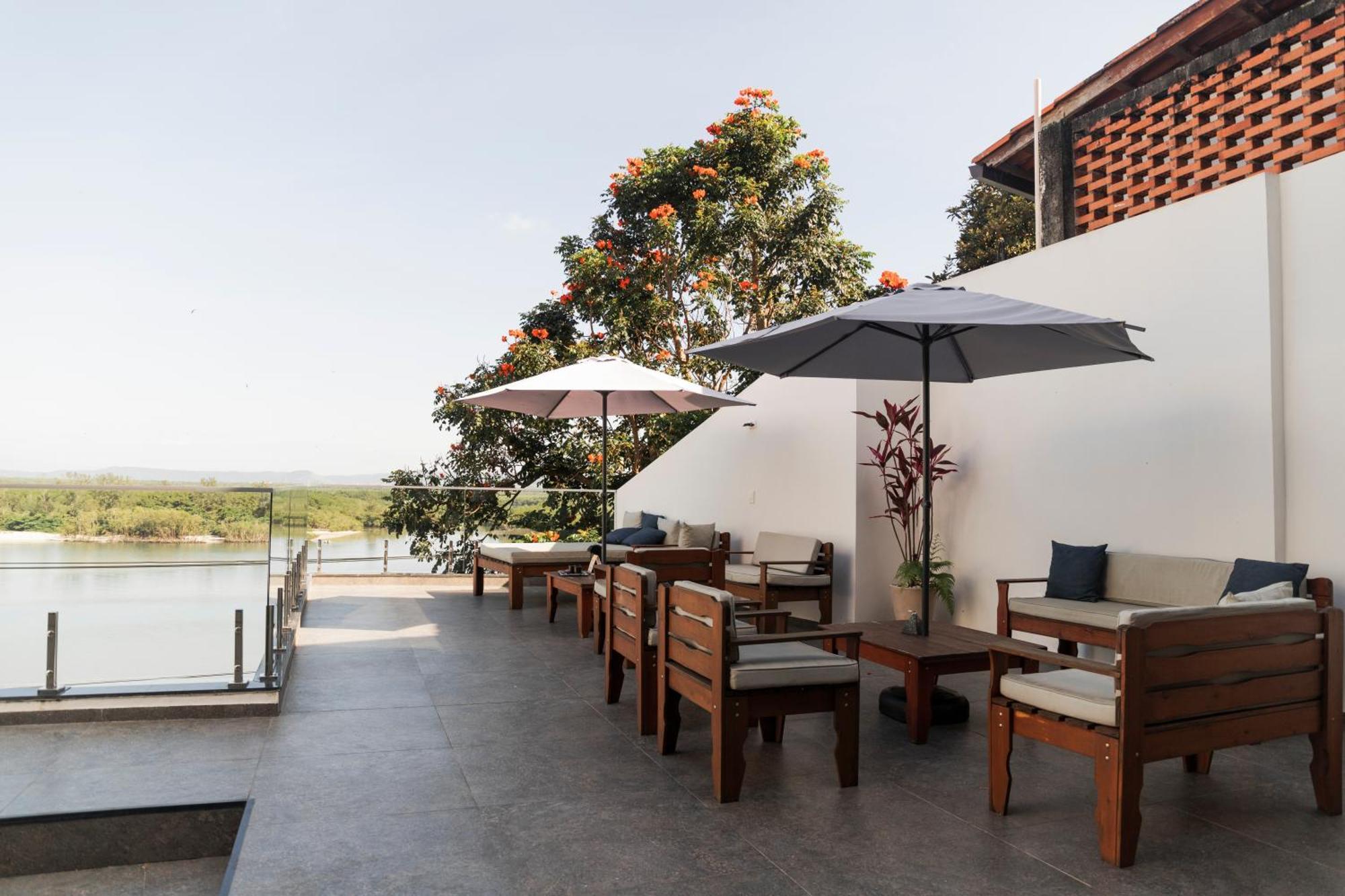 Suites Luxo Marambaia- Epic House — Photos 2